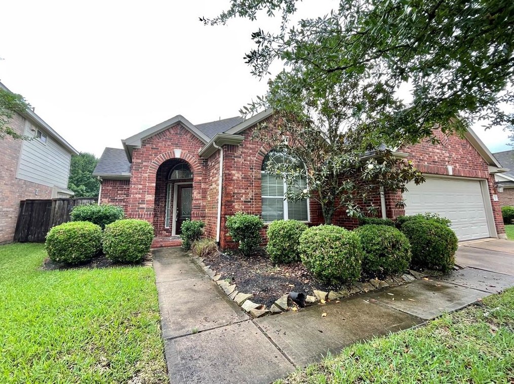 11530 Columbia Pines Ln, Cypress, TX 77433
