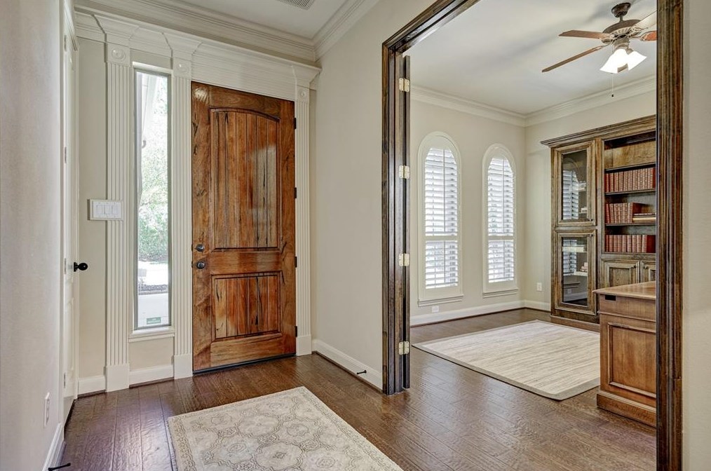 118 Knights Crossing Dr, Spring TX  77382-1495 exterior