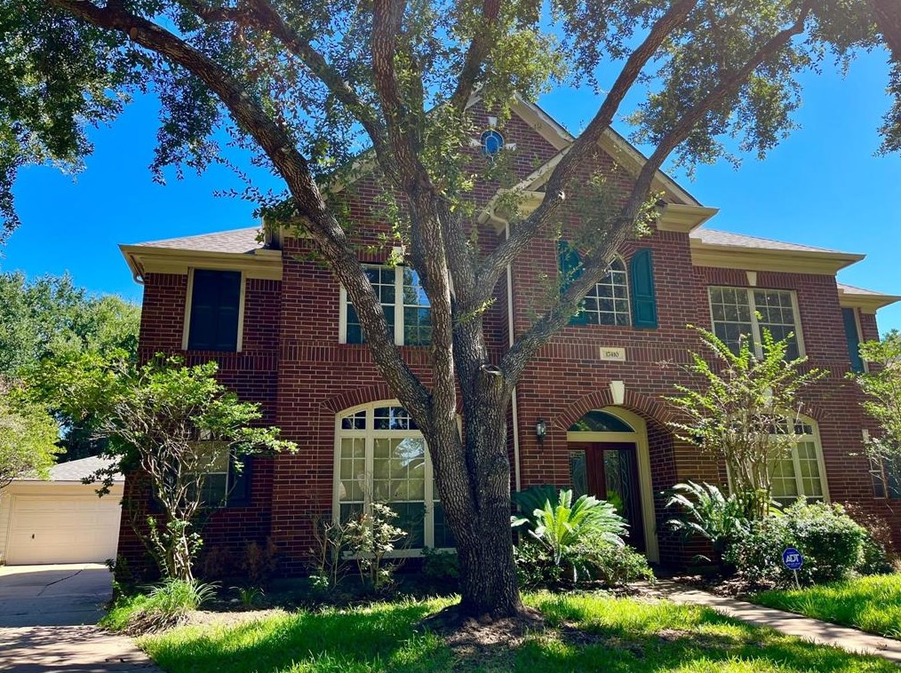 17410 Greystone Ct, Sugar Land, TX 77479