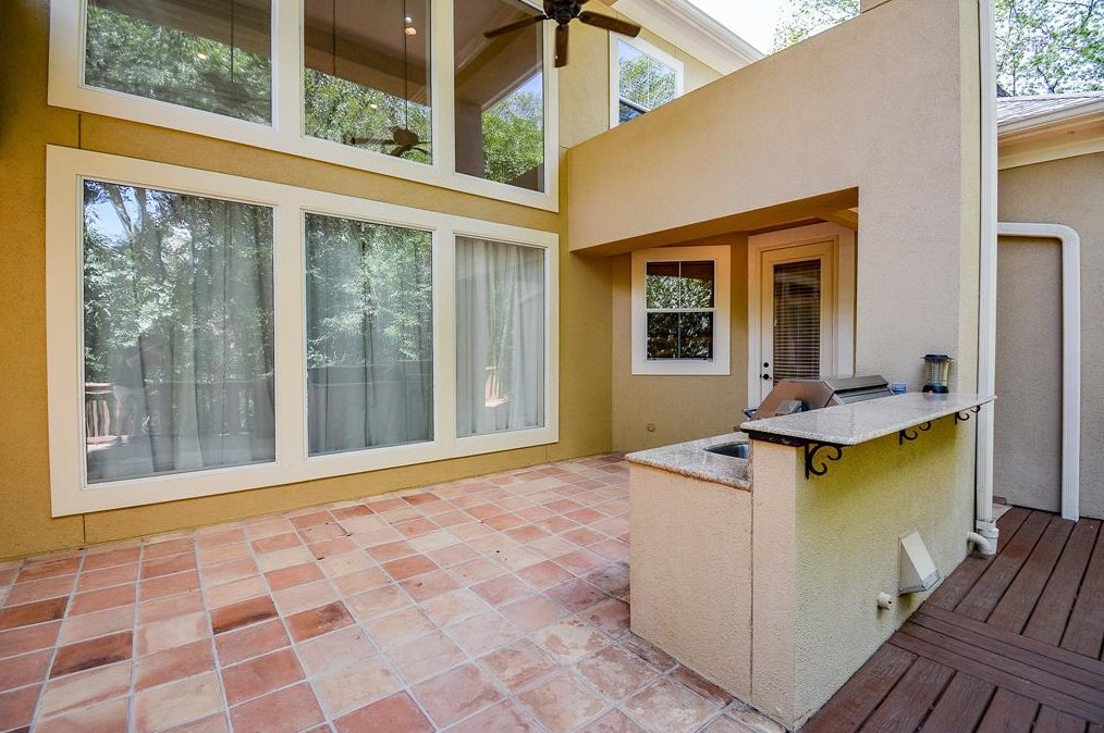 807 Marywood Chase, Houston TX  77079-4200 exterior