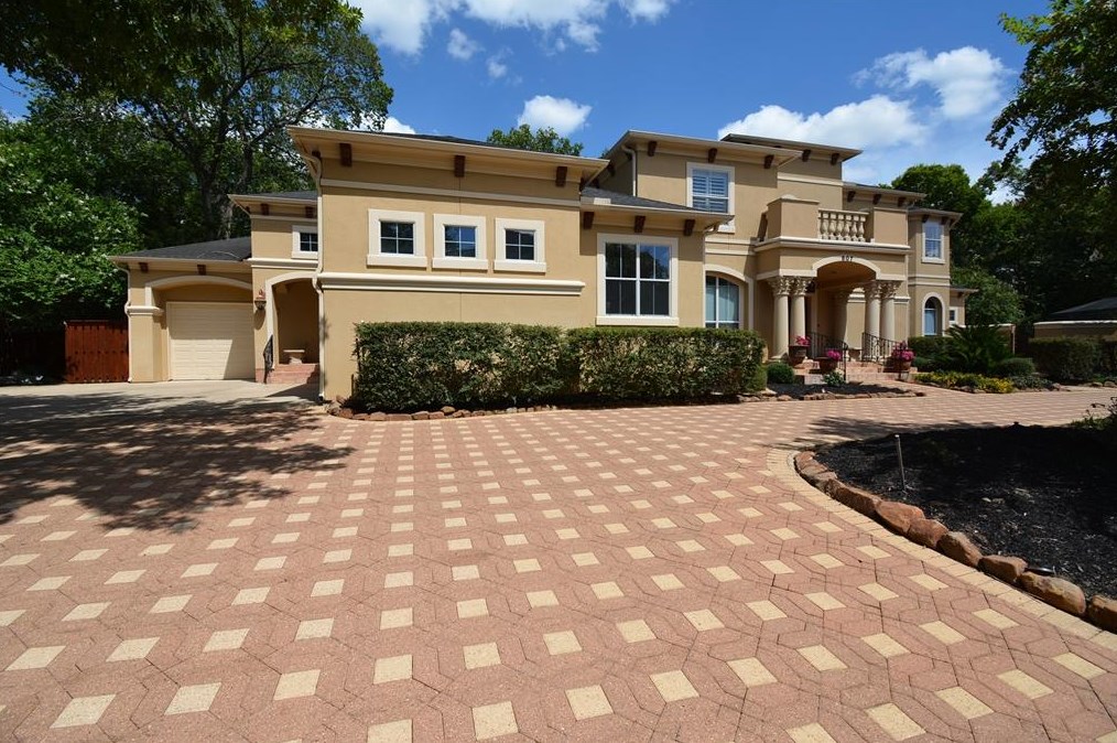807 Marywood Chase, Houston TX  77079-4200 exterior
