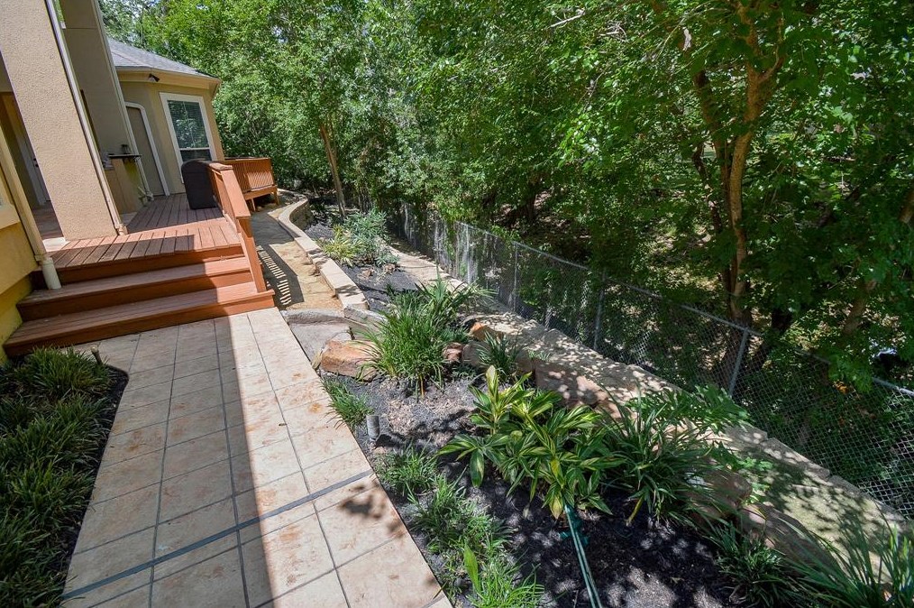 807 Marywood Chase, Houston TX  77079-4200 exterior