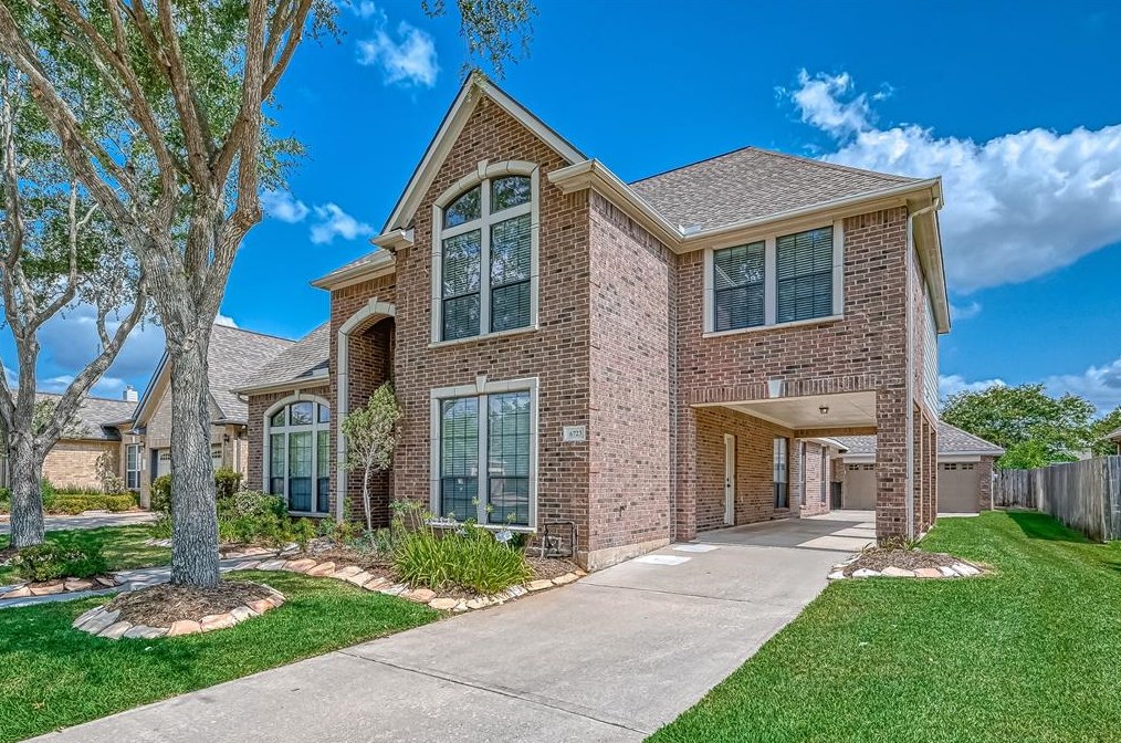 6723 Glenkirk Pl, Sugar Land, TX 77479-5788