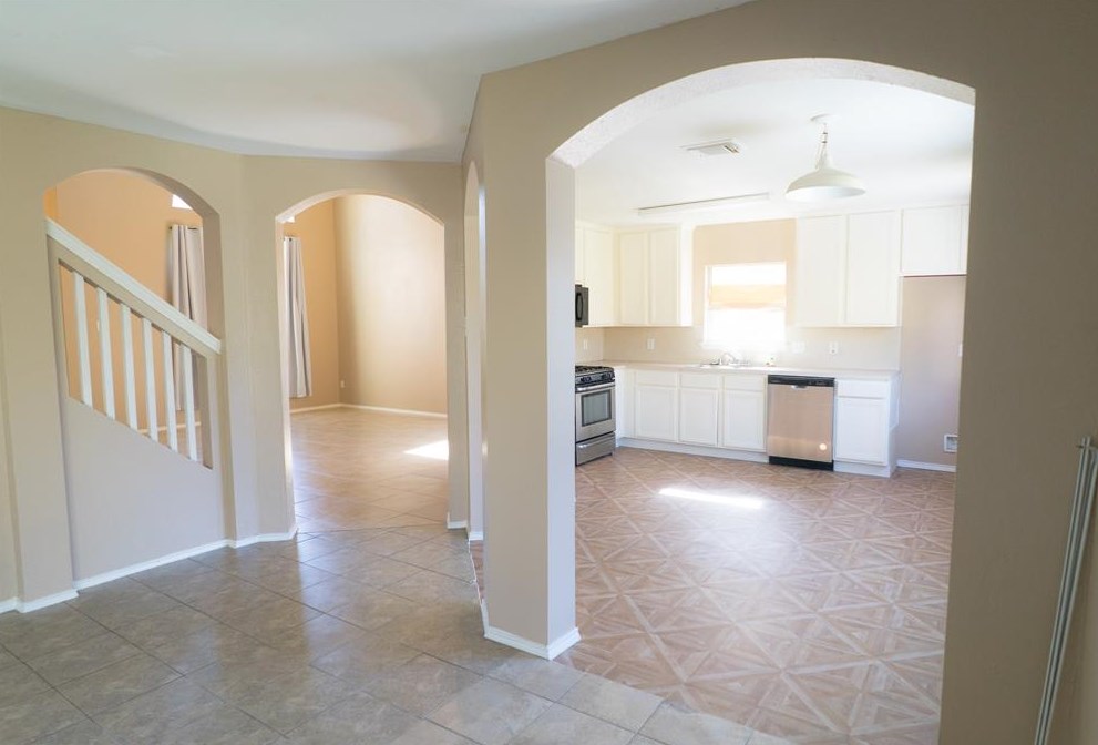 735 Hillock Bluff Cir, Houston TX  77073-5483 exterior