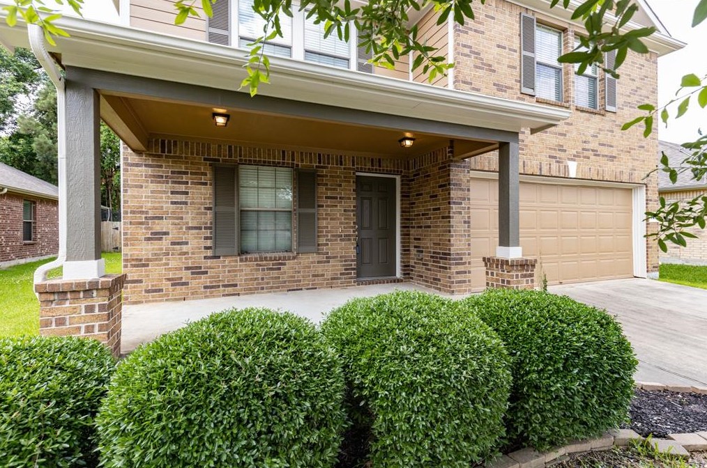 2721 Sandberry Dr, Humble, TX 77345