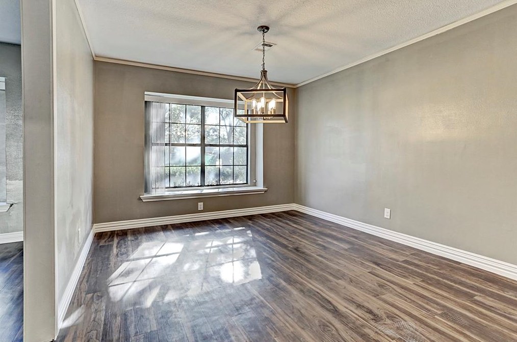 4922 Imogene St, Houston, TX 77096