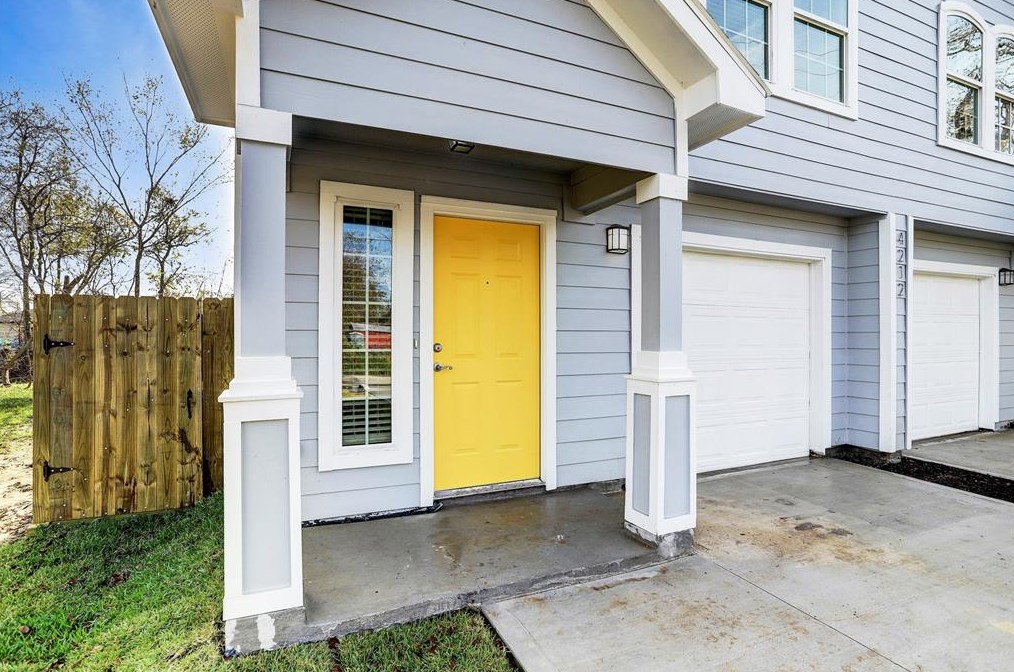8109 Corinth #a, Houston, TX 77051