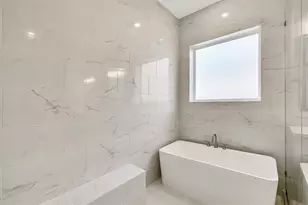 9923 Hunters Run Dr, Missouri City, TX 77459 - Photo 20