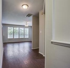 18 Queenscliff Cir, Spring TX  77382-1771 exterior