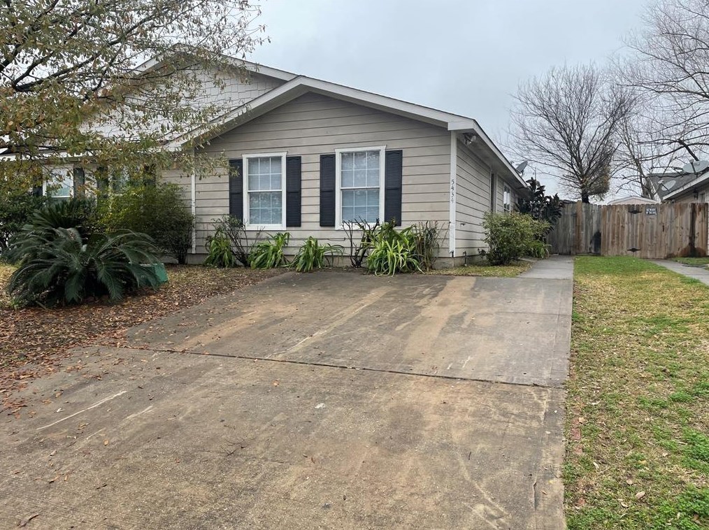 5434 Cherie Crest Ct, Houston, TX 77088