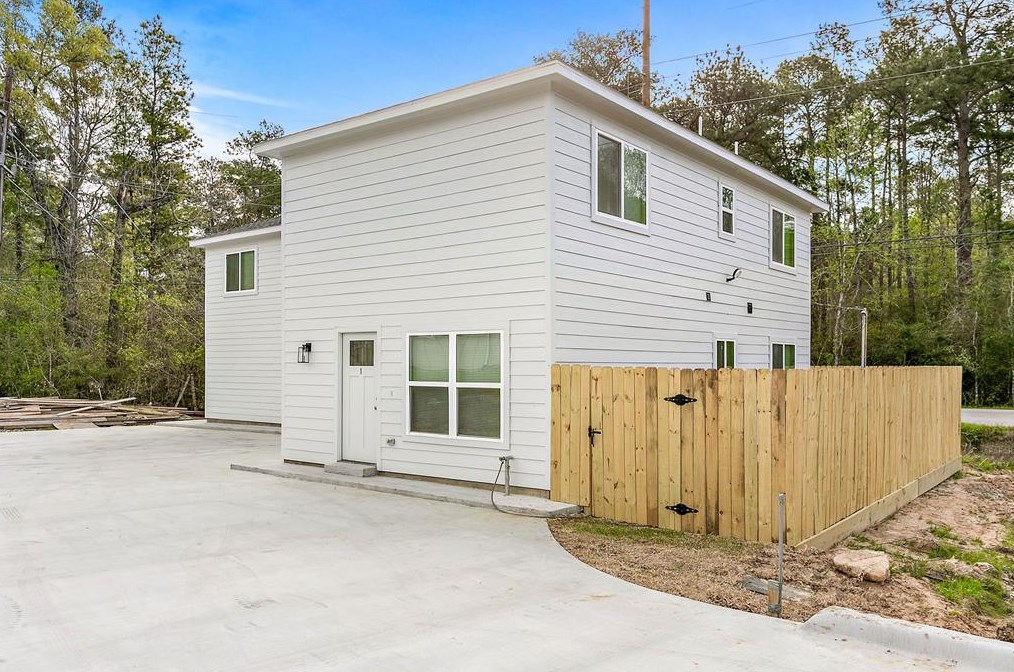 28402 Champion Oaks #2, Magnolia, TX 77354