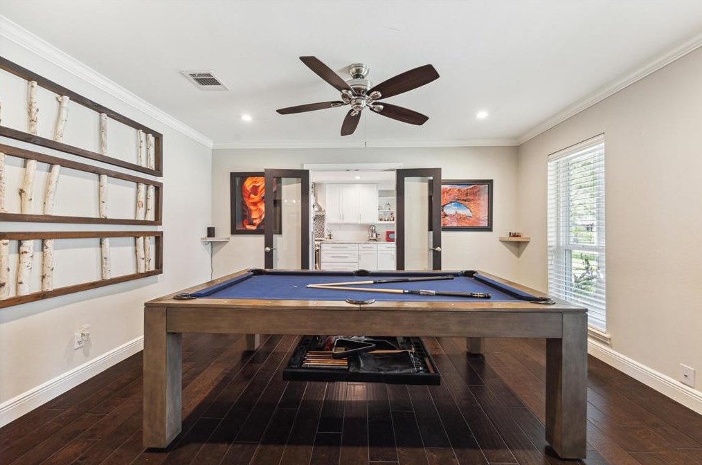 9835 Emnora Ln, Houston TX  77080-4422 exterior