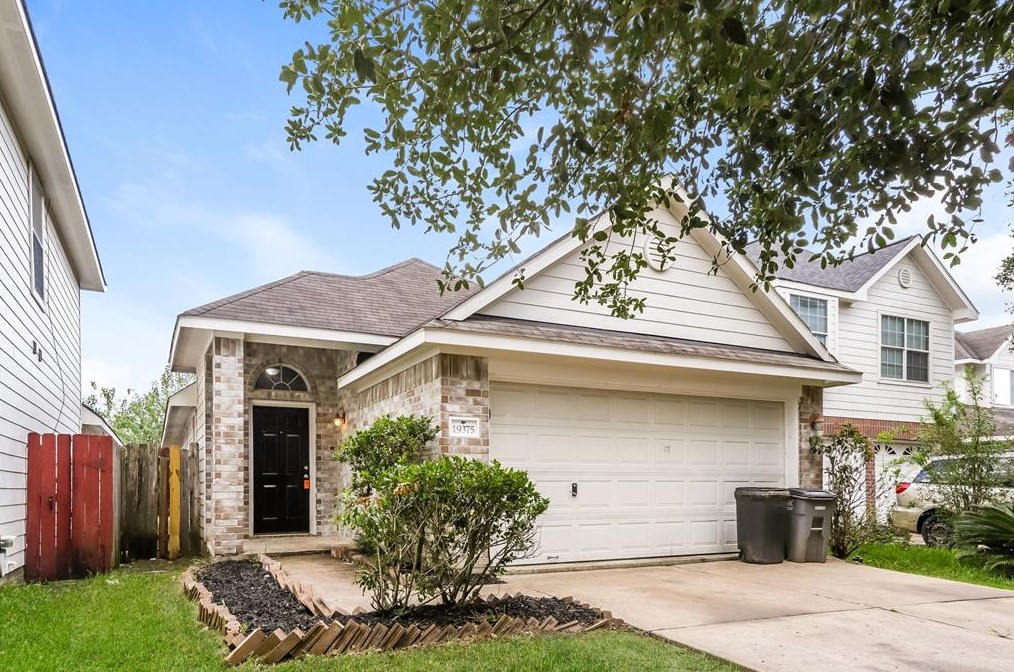 19375 Strathmore Place Ln, Katy, TX 77449