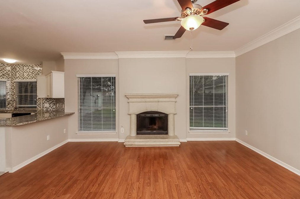 1303 Dove Trl, Tomball, TX 77375