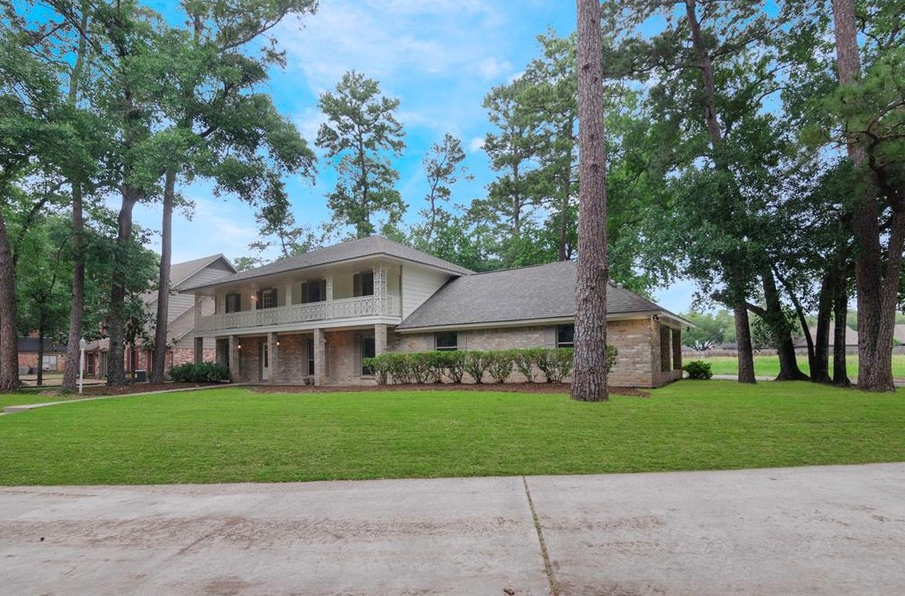 7806 Aleta Dr, Spring, TX 77379-6136