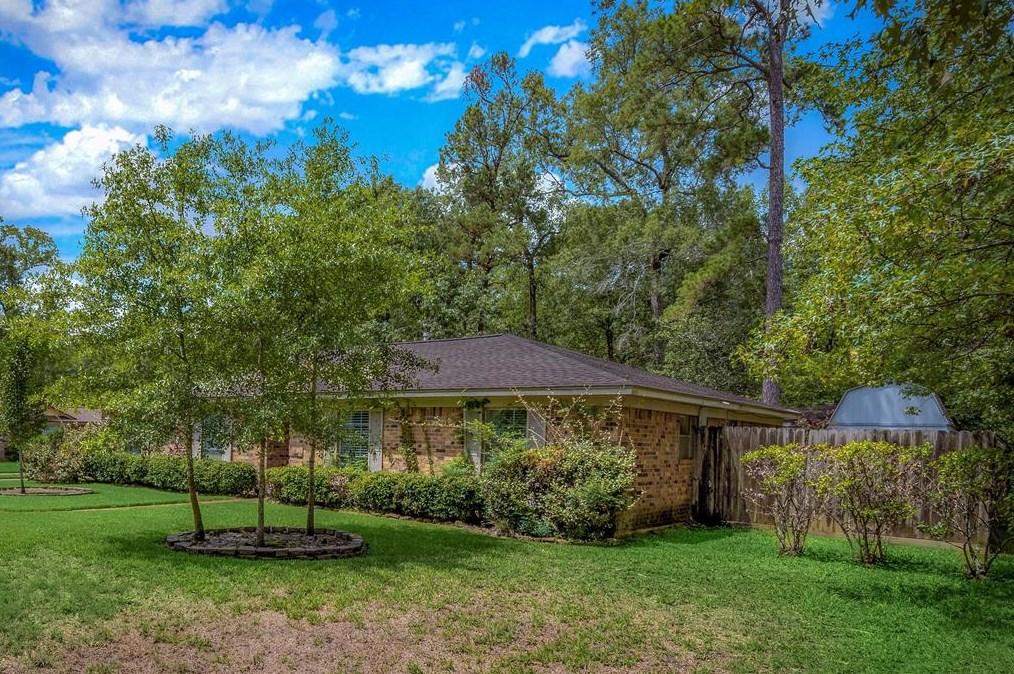 2211 Silver Oaks St, Roman Forest, TX 77357-3100