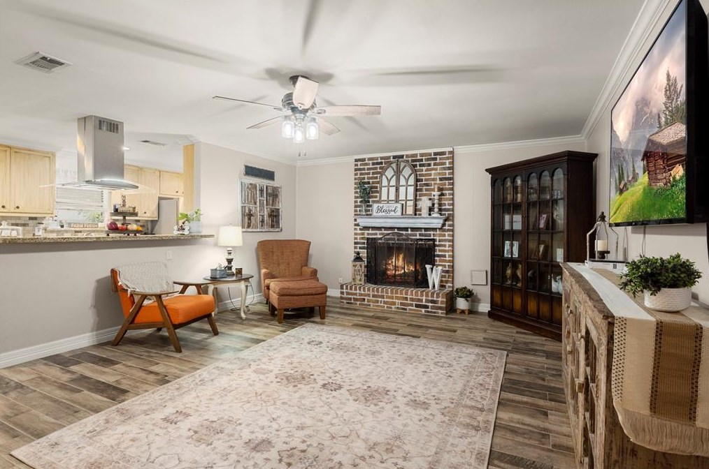 2211 Silver Oaks St, Roman Forest TX 77357-3105 exterior