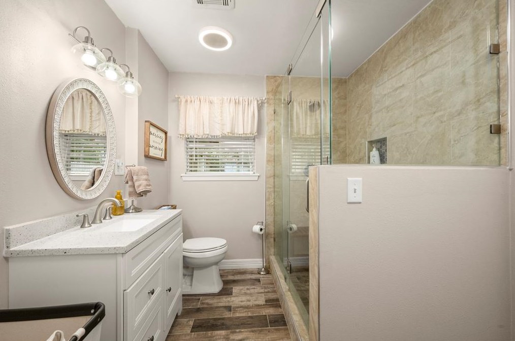 2211 Silver Oaks St, Roman Forest TX 77357-3105 exterior