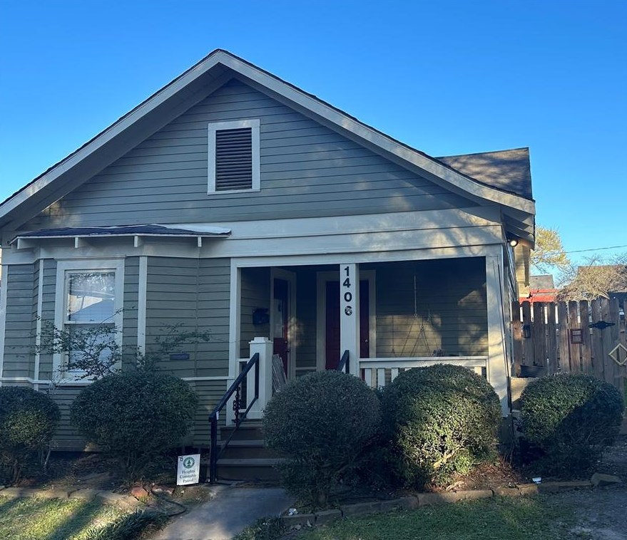 1406 Columbia St, Houston TX  77008-4533 exterior