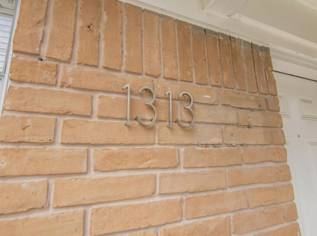 1313 Malvern St, Houston, TX 77009