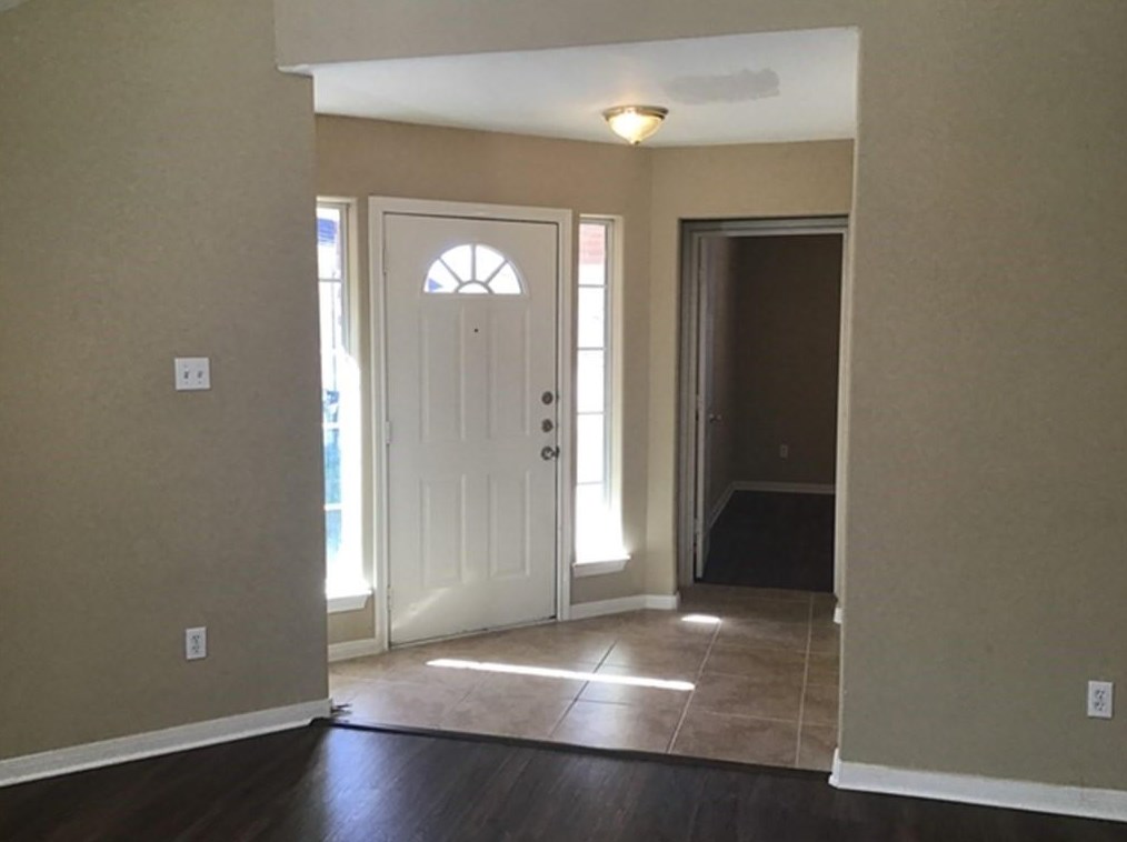 3926 Cary Creek Dr, Baytown TX  77521-2633 exterior