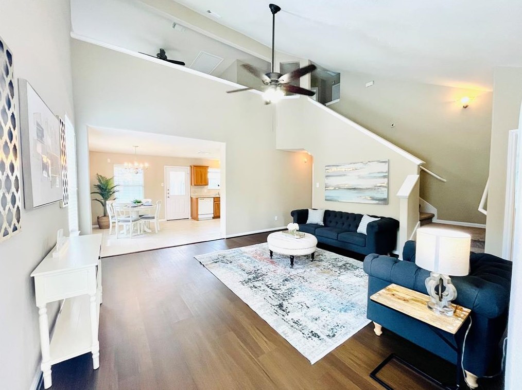 6330 Applewood Forest Dr, Katy TX  77494-4276 exterior