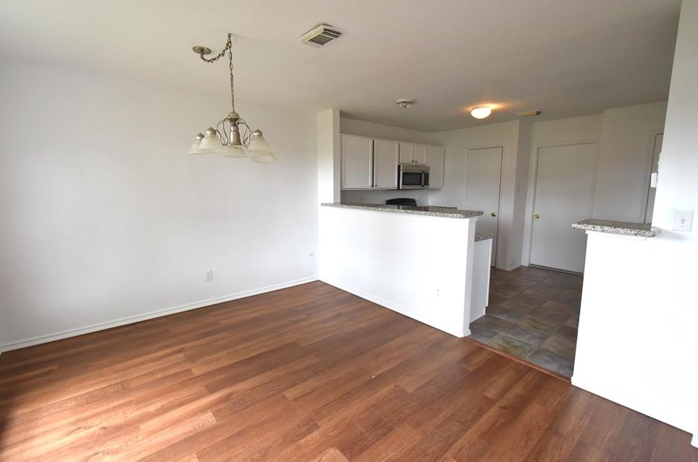 926 Rock Dr, Houston TX  77073-5322 exterior