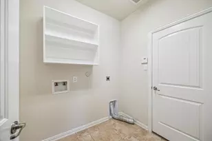 30 Black Swan Ct, Magnolia, TX 77354 - Photo 14