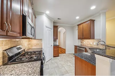 30 Black Swan Court, Magnolia, TX 77354 - Photo 6