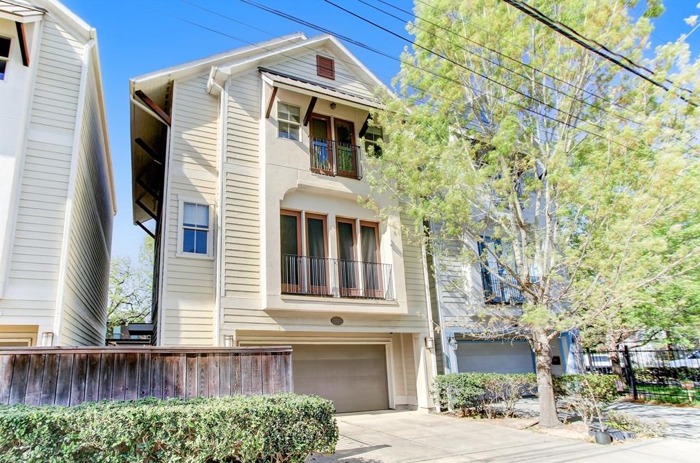 1107 W 15th St, Houston, TX 77008