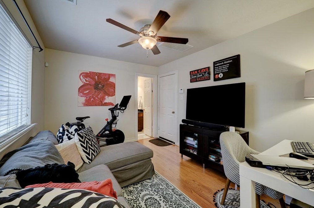 1644 13 St, Houston TX  77008-7146 exterior