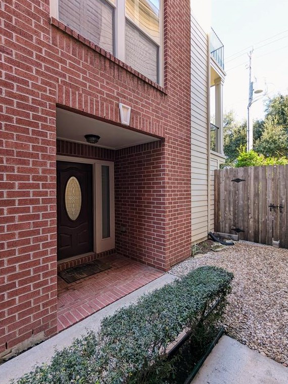 834 W Heights Hollow Ln, Houston, TX 77007