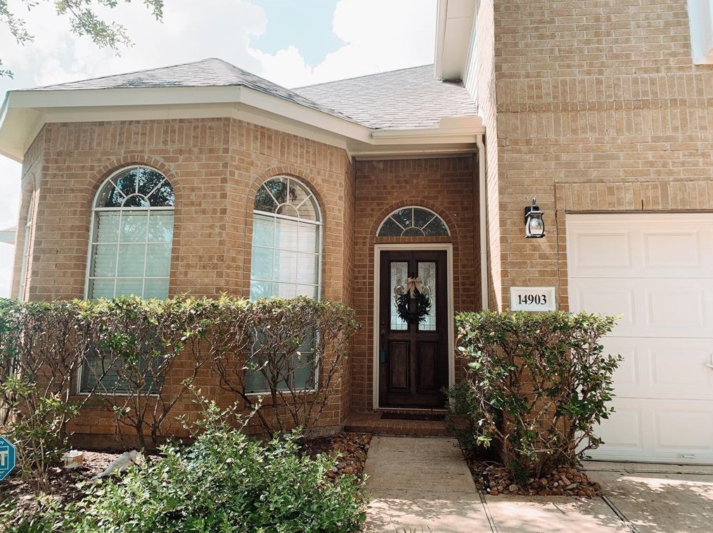 14903 Moss Bridge Ln, Sugar Land TX  77498-0932 exterior