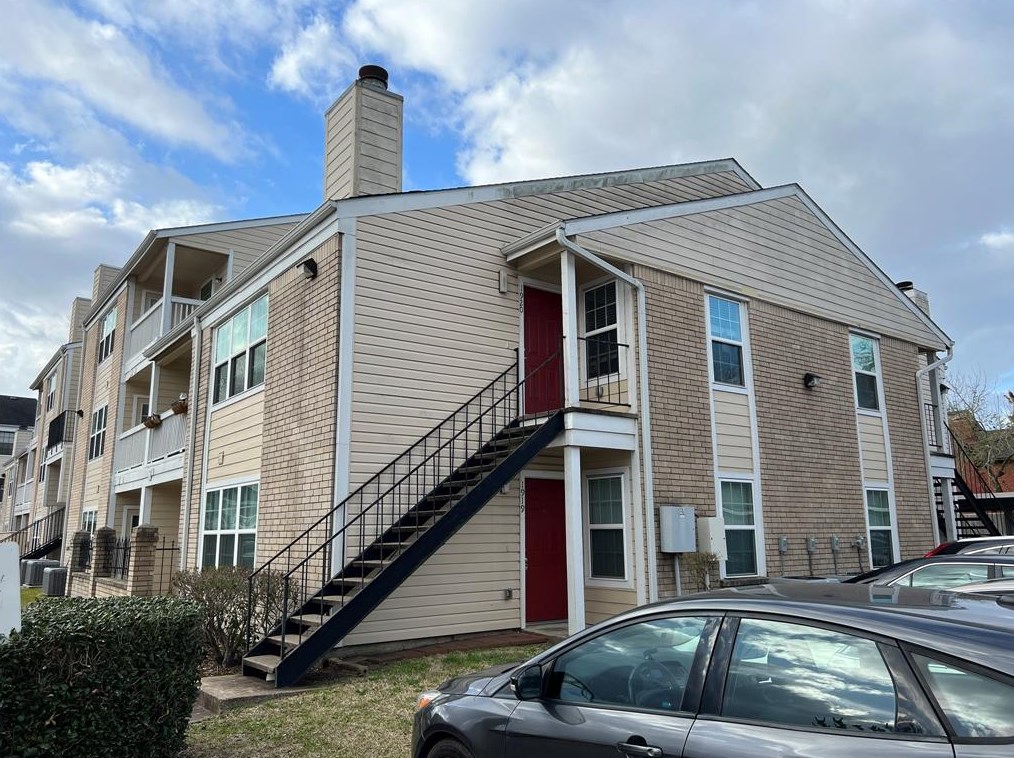 2750 Holly Hall St Apt 1919, Houston, TX 77054