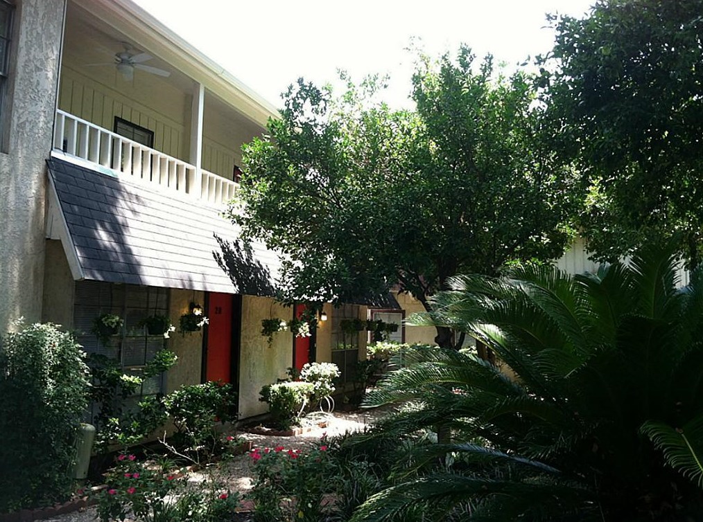 1275 Witte Rd #27, Houston, TX 77055