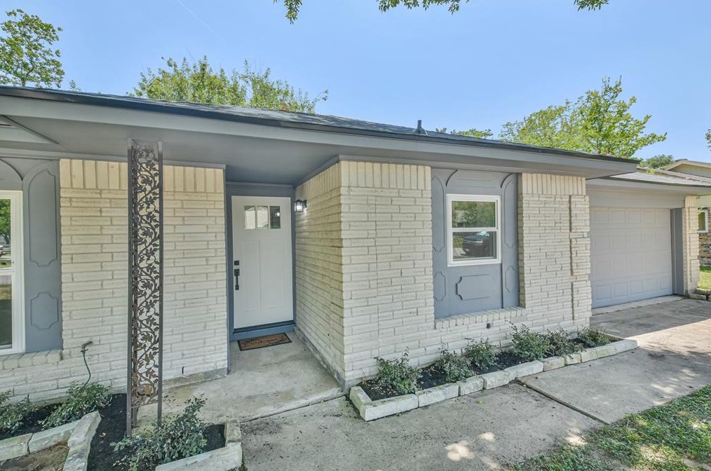 12519 Dakar Dr, Houston TX  77065-2403 exterior