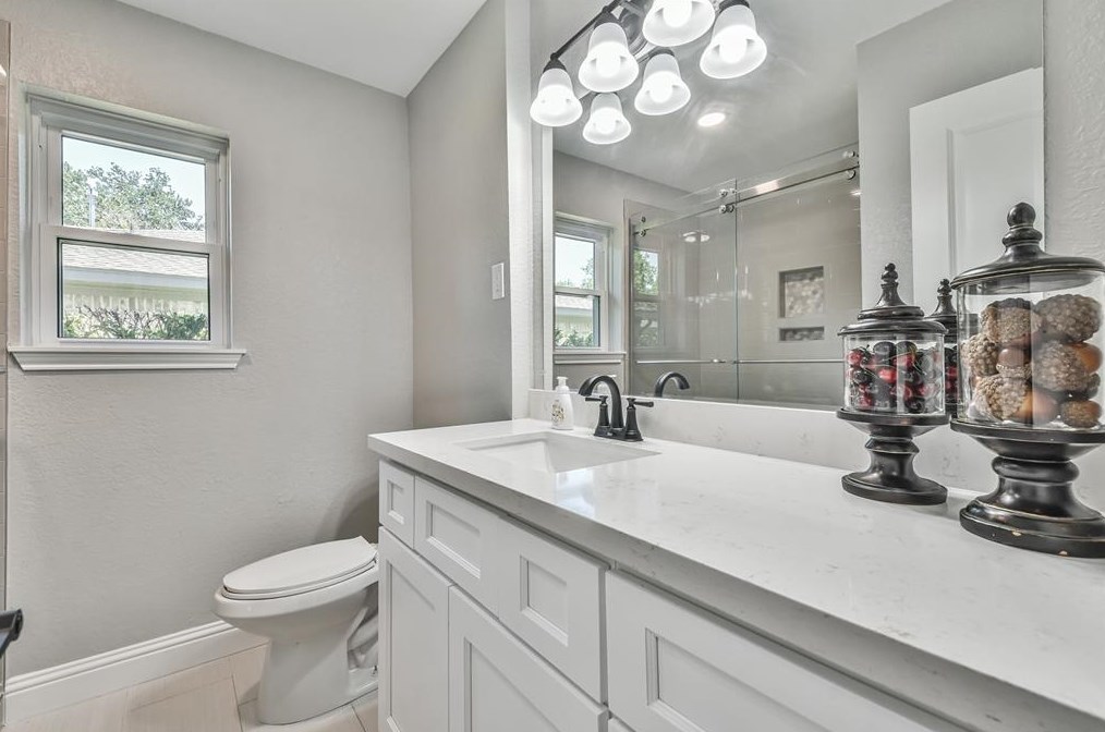 12519 Dakar Dr, Houston TX  77065-2408 exterior