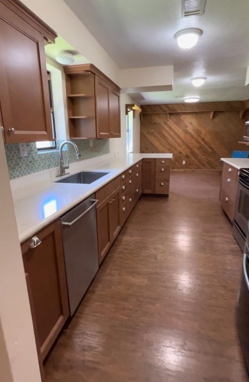 22090 Little Dirt Rd, Roman Forest, TX 77357