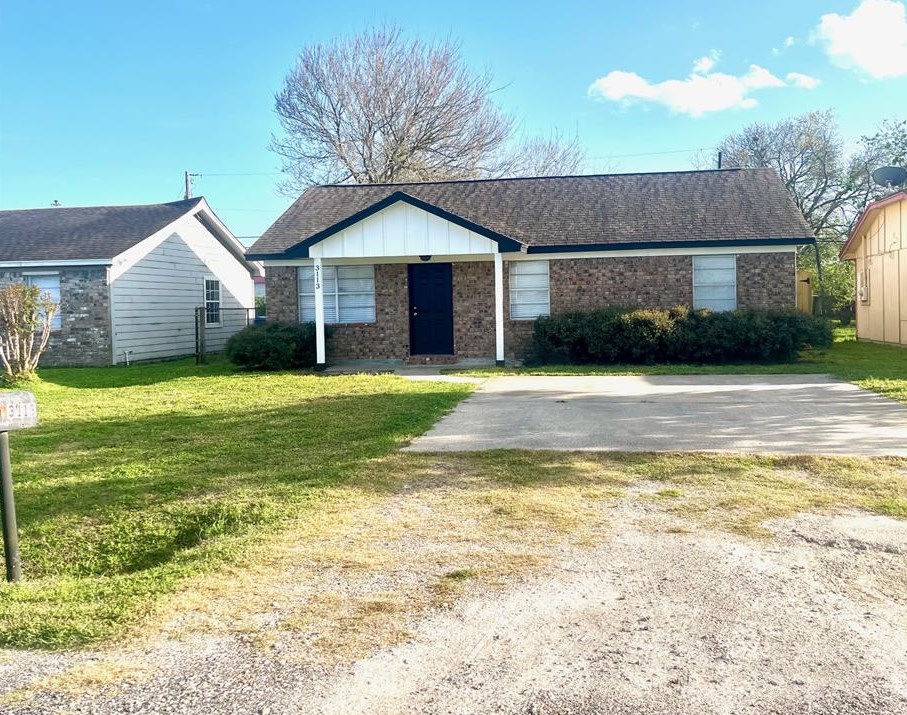 3113 Texas Ave, Texas City, TX 77590