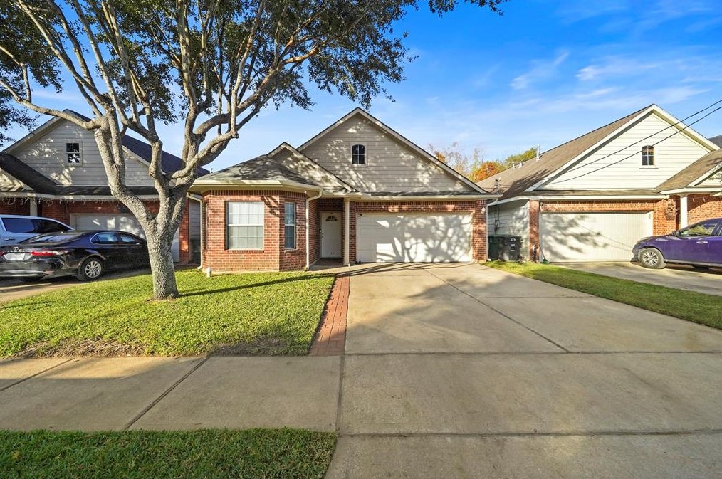 11907 Paseo Arboles Ave, Houston, TX 77076