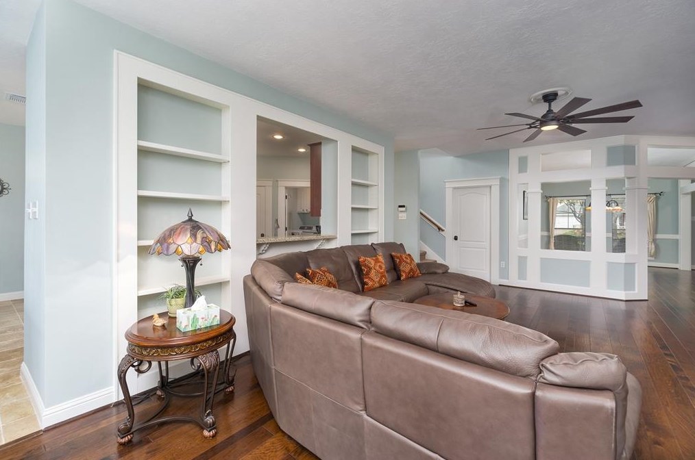 8822 Grn Castle Way, Houston TX 77095-4813 exterior