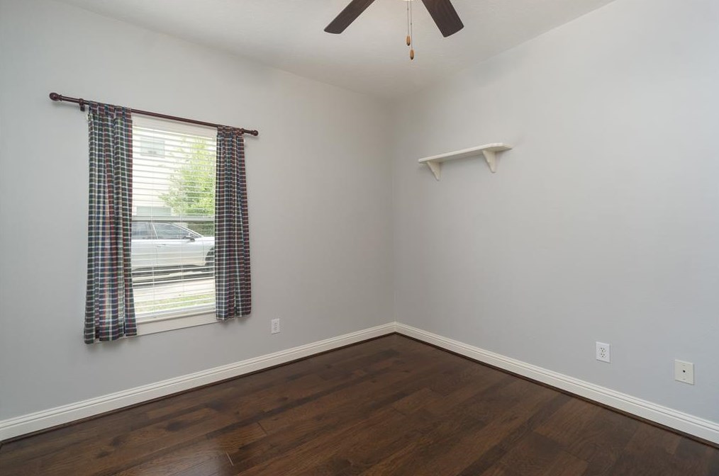 8822 Grn Castle Way, Houston TX 77095-4813 exterior