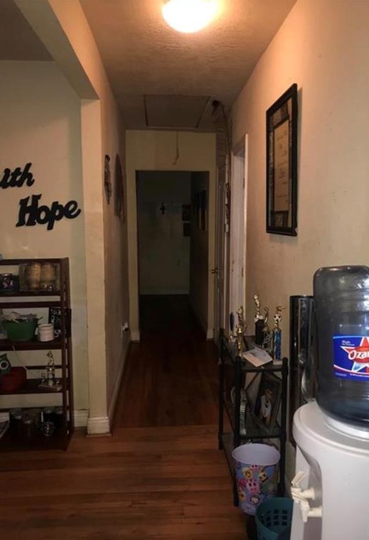 9217 Avenue, Houston TX  77012-2218 exterior