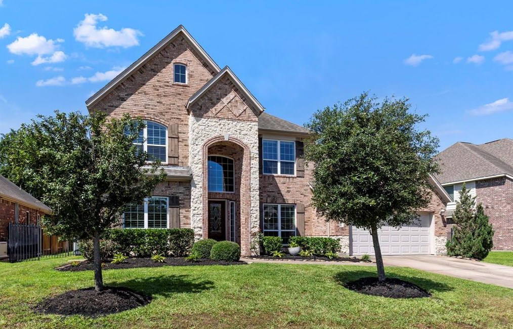 24910 Auburn Bend Dr, Spring, TX 77389-4355