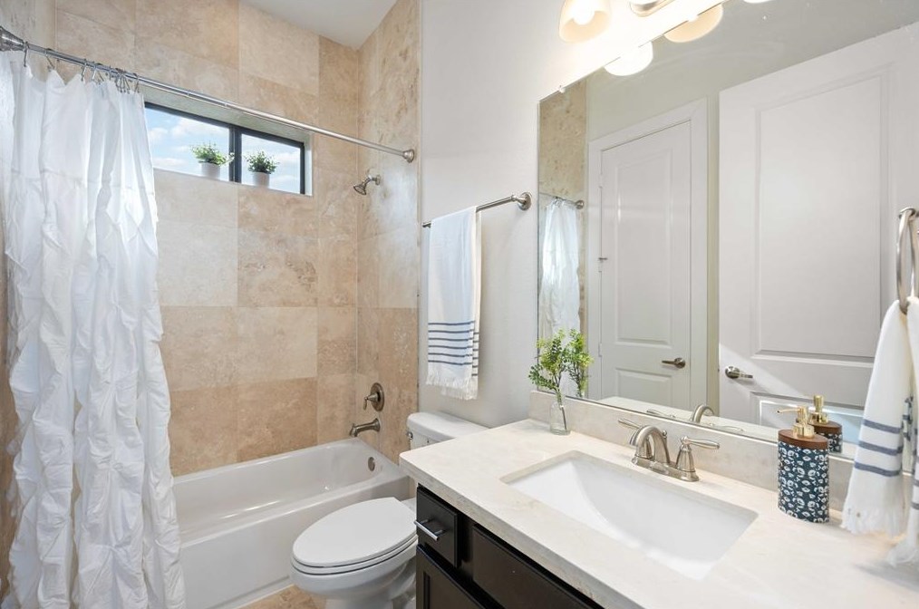 2129 Engelmohr St, Houston TX  77054-3817 exterior