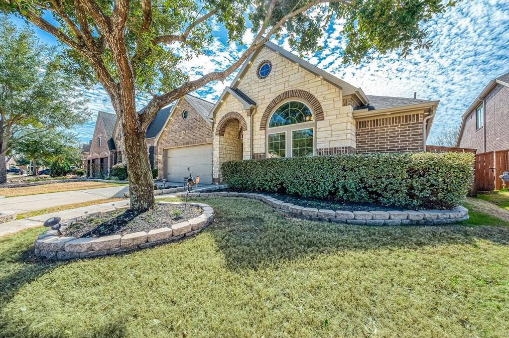 10214 Carolyndale Dr, Richmond TX  77407-7928 exterior