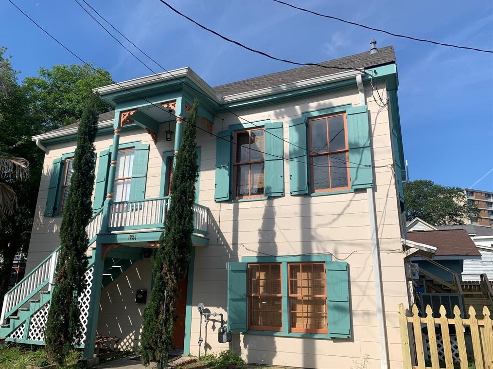 1223 20th St #up, Galveston, TX 77550