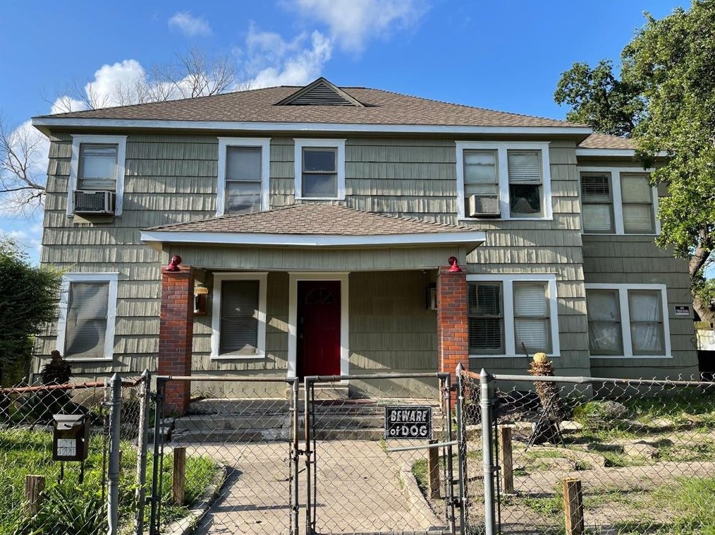4221 Lamar St, Houston, TX 77023