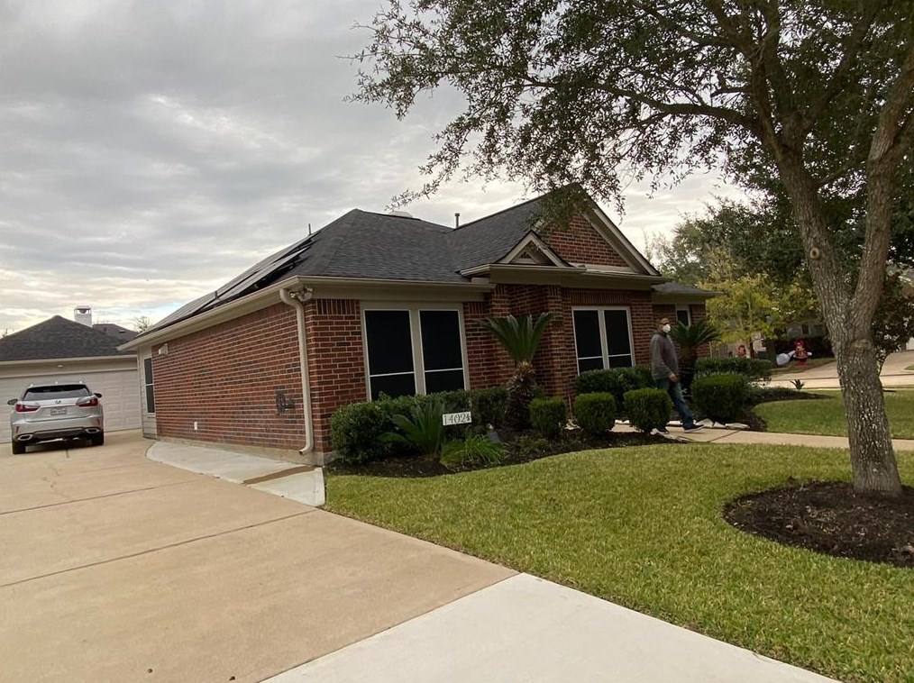 1402 Waterside Village Dr, Richmond, TX 77407