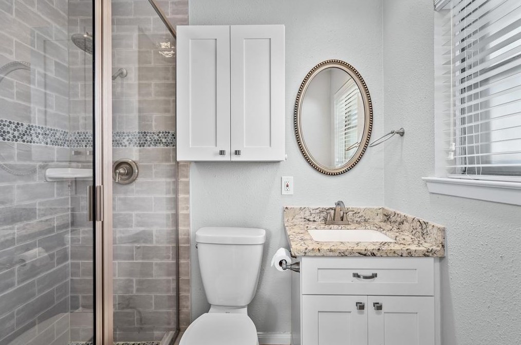 9110 Theysen Dr, Houston TX  77080-3021 exterior